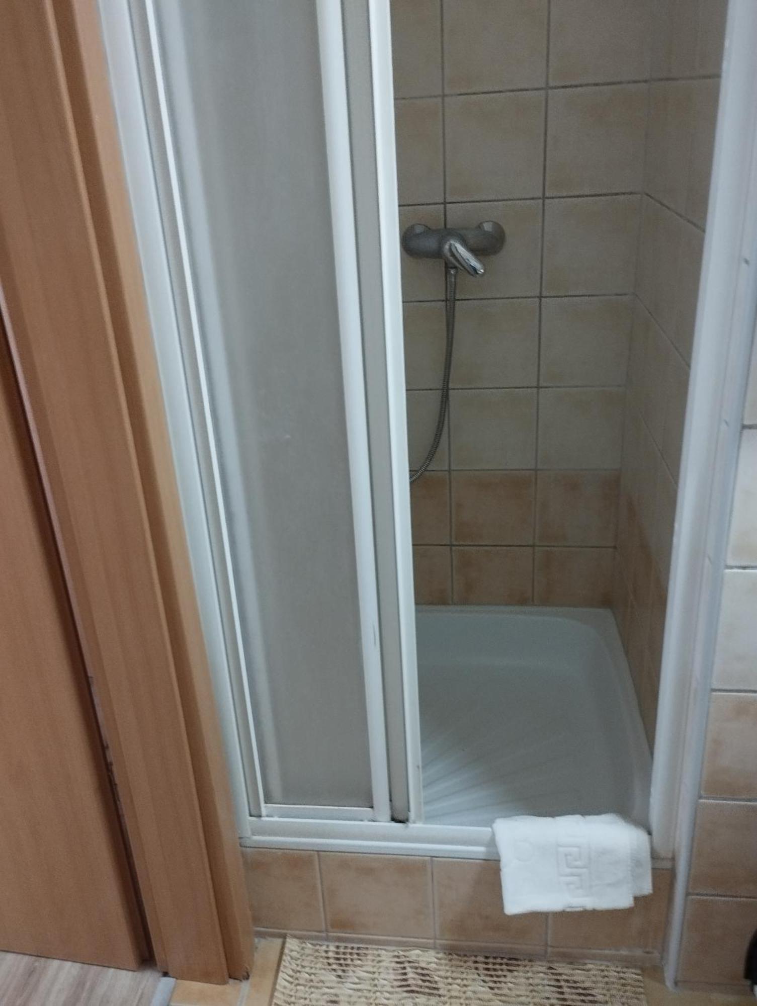 Nyugalom Apartman ซาลาคาโรส ภายนอก รูปภาพ